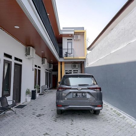 Reddoorz @ Jalan Urip Sumoharjo Lampung Hotel Bandar Lampung Exterior photo