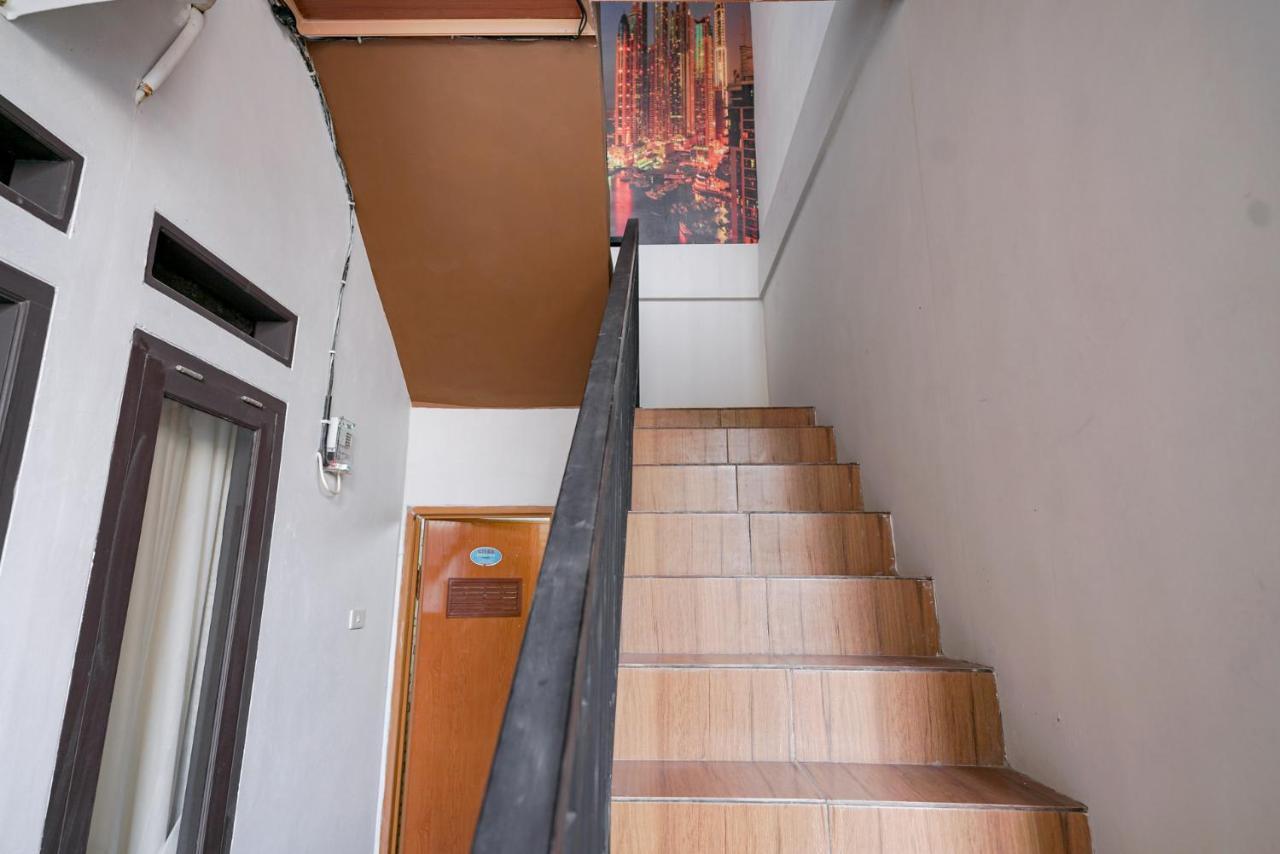 Reddoorz @ Jalan Urip Sumoharjo Lampung Hotel Bandar Lampung Exterior photo